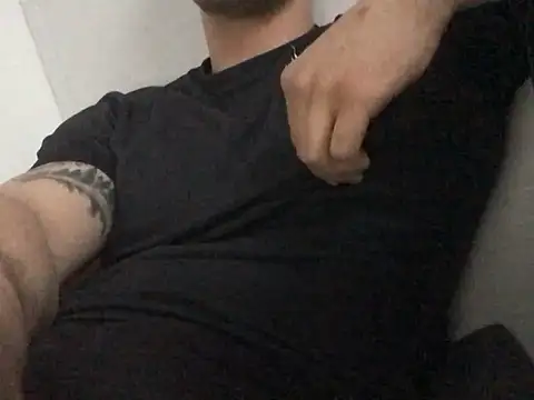 Snapshot of pietjepuk1310 chatting on March 2026 04:57:02 PM pietjepuk1310 online show from March 2026 04:57:02 PM