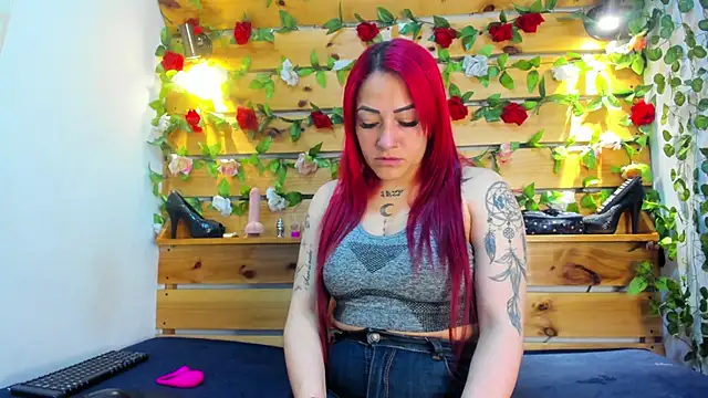 Snapshot of sharol_heart_ chatting on February 2025 04:04:01 AM sharol heart online show from February 2025 04:04:01 AM