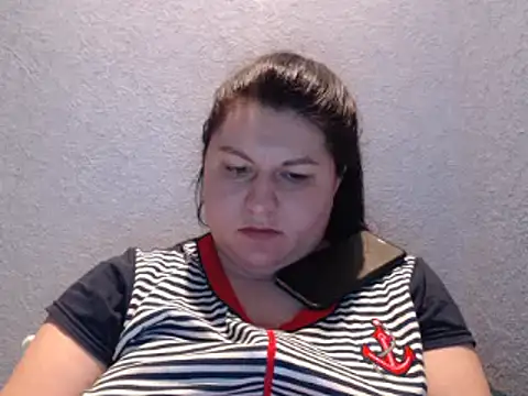 KiraSwee online show from March 2025 05:50:01 PM