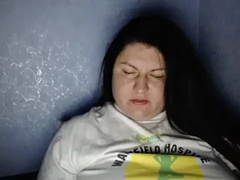 KiraSwee online show from September 2025 09:31:02 PM