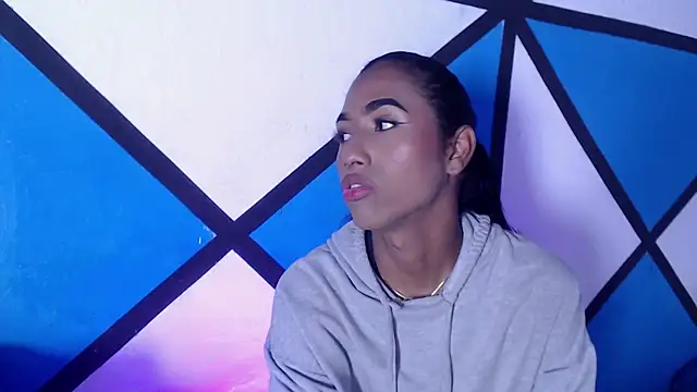 Snapshot of Alissemasiel chatting on October 2025 11:24:02 PM Alissemasiel online show from October 2025 11:24:02 PM