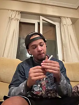 Snapshot of yeiyei_oficial chatting on October 2025 09:59:02 PM yeiyei oficial online show from October 2025 09:59:02 PM