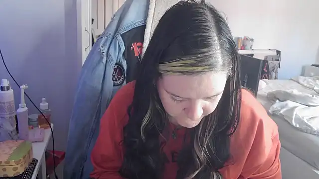 AureliaXOX online show from September 2025 10:05:01 AM