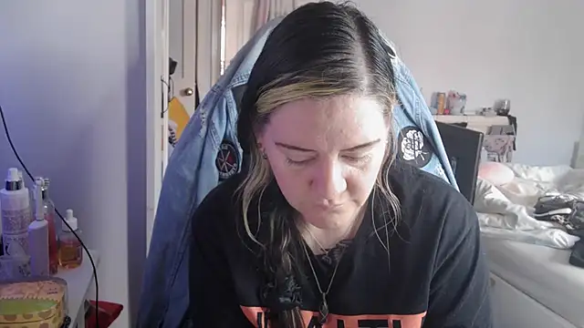 AureliaXOX online show from September 2025 09:00:02 AM