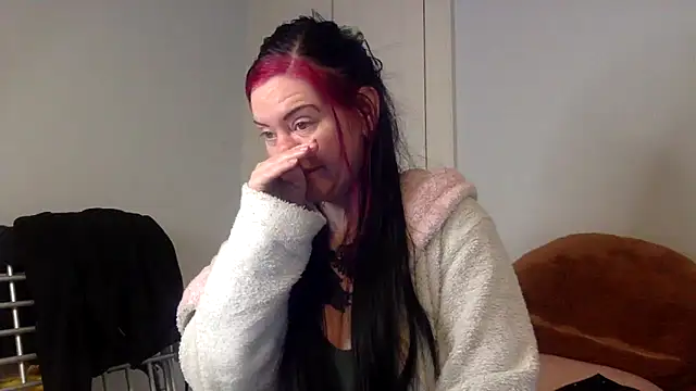 AureliaXOX online show from February 2026 11:24:01 AM