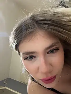 angeleyezlolita online show from February 2025 11:38:02 PM