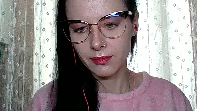 LuminousLady online show from September 2025 07:30:02 AM