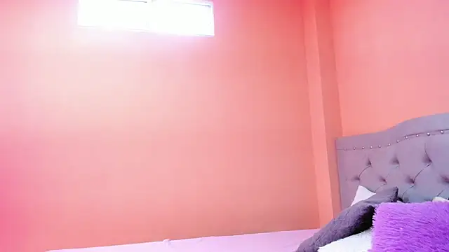 littletammy4u  online show from March 2025 12:43:01 PM