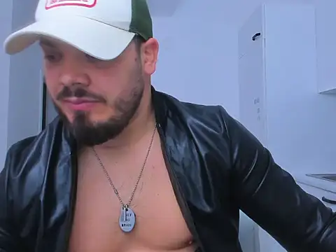 Snapshot of ZackMasterss chatting on December 2025 12:26:02 AM ZackMasterss online show from December 2025 12:26:02 AM