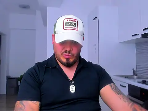 Snapshot of ZackMasterss chatting on April 2026 11:42:02 PM ZackMasterss online show from April 2026 11:42:02 PM