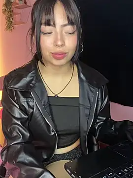 Snapshot of Valu_euphoria chatting on February 2025 05:12:02 AM Valu euphoria online show from February 2025 05:12:02 AM