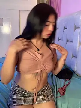 Snapshot of Valu_euphoria chatting on February 2025 10:39:02 PM Valu euphoria online show from February 2025 10:39:02 PM