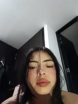 Snapshot of Valu_euphoria chatting on March 2025 05:23:02 AM Valu euphoria online show from March 2025 05:23:02 AM