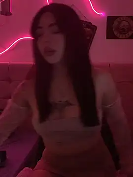 Snapshot of Valu_euphoria chatting on January 2026 06:24:02 PM Valu euphoria online show from January 2026 06:24:02 PM