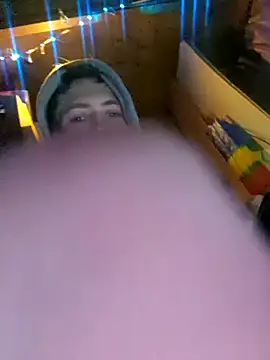 Snapshot of Jaymie2p25 chatting on December 2025 10:58:02 PM Jaymie2p25 online show from December 2025 10:58:02 PM