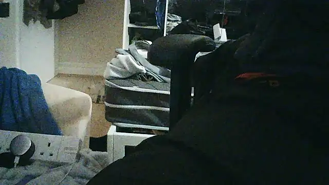 Snapshot of Jaymie2p25 chatting on February 2026 07:51:01 PM Jaymie2p25 online show from February 2026 07:51:01 PM