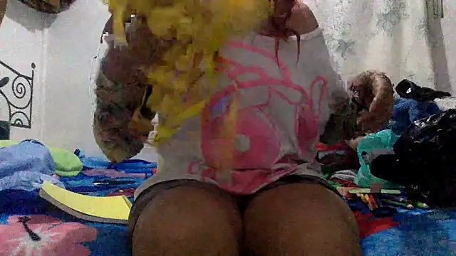 sharonlopez9611 online show from September 2025 04:36:02 AM