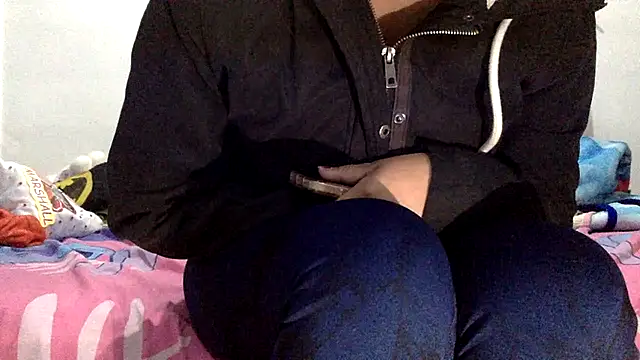 sharonlopez9611 online show from January 2026 03:00:01 AM