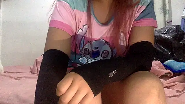 Snapshot of sharonlopez9611 chatting on February 2026 03:03:02 AM sharonlopez9611 online show from February 2026 03:03:02 AM