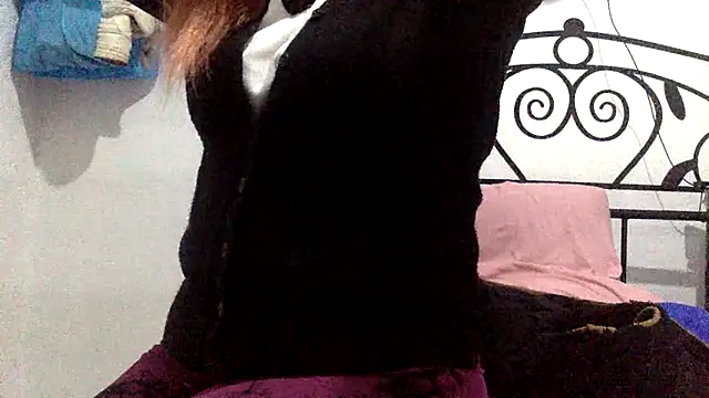 Snapshot of sharonlopez9611 chatting on March 2026 03:43:01 AM sharonlopez9611 online show from March 2026 03:43:01 AM