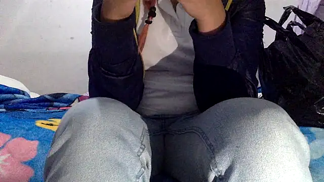 Snapshot of sharonlopez9611 chatting on March 2026 02:49:01 AM sharonlopez9611 online show from March 2026 02:49:01 AM