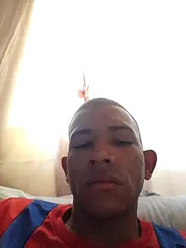 Mineirinho043 online show from February 2025 12:39:02 PM