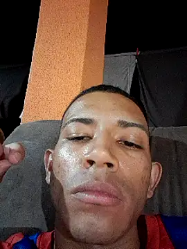 Mineirinho043 online show from February 2025 11:01:02 PM