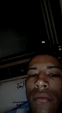 Mineirinho043 online show from February 2025 12:54:01 PM