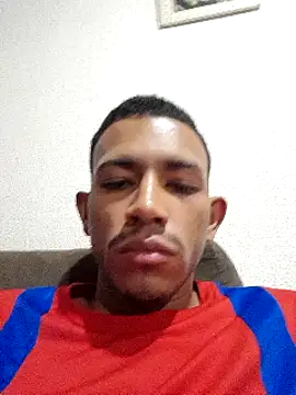 Mineirinho043 online show from March 2025 01:31:02 AM