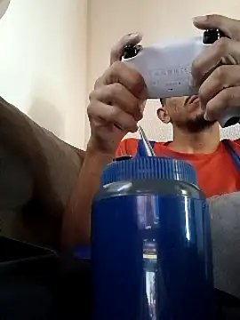 Mineirinho043 online show from March 2025 01:45:01 PM