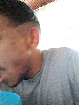 Mineirinho043 online show from March 2025 06:14:01 PM