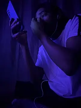 Snapshot of Mineirinho043 chatting on February 2026 07:19:01 AM Mineirinho043 online show from February 2026 07:19:01 AM