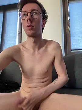 ItsMeLumisch online show from March 2026 12:23:02 PM