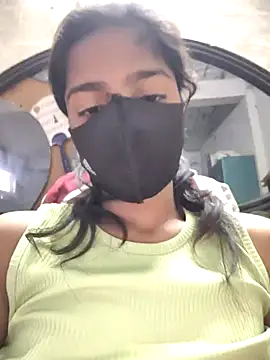 Snapshot of fuungirl38 chatting on February 2025 08:21:01 AM fuungirl38 online show from February 2025 08:21:01 AM