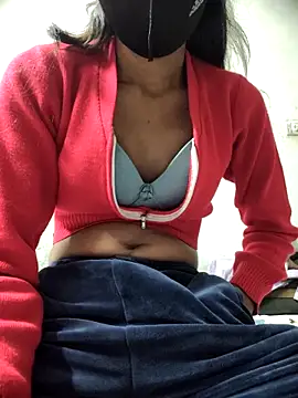 Snapshot of fuungirl38 chatting on February 2025 10:42:02 PM fuungirl38 online show from February 2025 10:42:02 PM