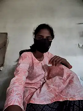 Snapshot of fuungirl38 chatting on February 2025 08:28:02 AM fuungirl38 online show from February 2025 08:28:02 AM