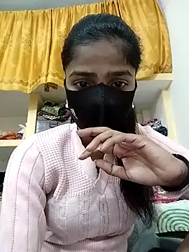 Snapshot of fuungirl38 chatting on February 2025 06:21:02 PM fuungirl38 online show from February 2025 06:21:02 PM