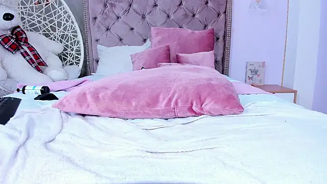 cattaleya get online show from February 2025 06:20:01 PM