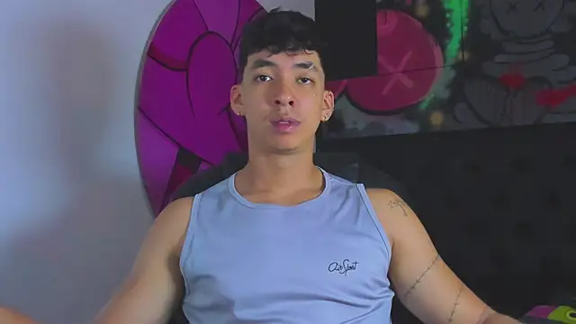 ISAAC CRYSTON online show from October 2025 08:08:02 PM