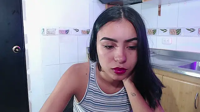 julieta fn online show from May 2026 04:04:02 PM
