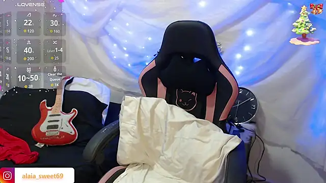 Snapshot of alaia_sweetxxx chatting on December 2025 01:11:01 AM alaia sweetxxx online show from December 2025 01:11:01 AM