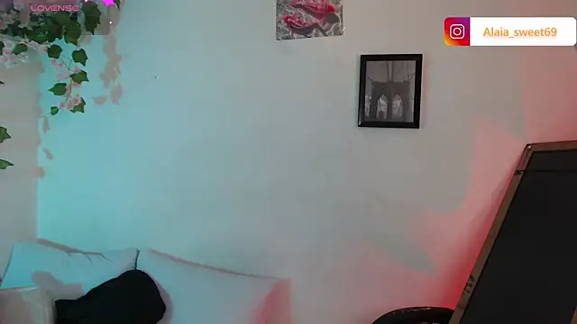 Snapshot of alaia_sweetxxx chatting on March 2026 09:59:01 PM alaia sweetxxx online show from March 2026 09:59:01 PM
