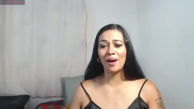 Daphne Gabor online show from February 2025 04:58:02 AM