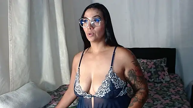 Daphne Gabor online show from March 2025 01:16:01 AM