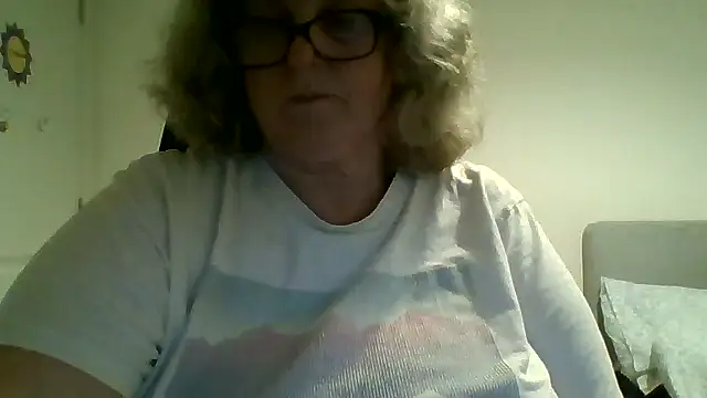 NoraJohnson6 online show from January 2026 07:11:01 PM