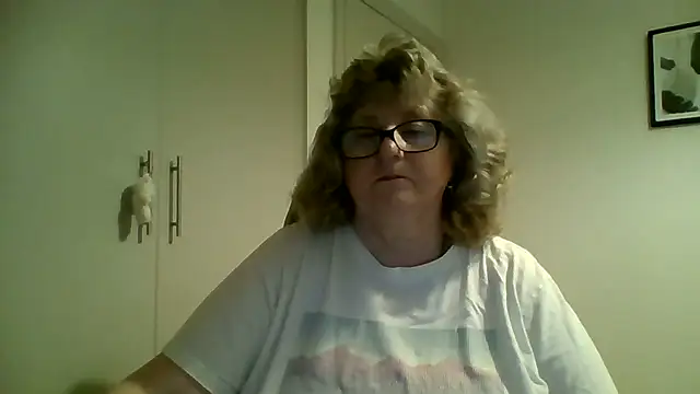 NoraJohnson6 online show from February 2026 07:34:01 AM
