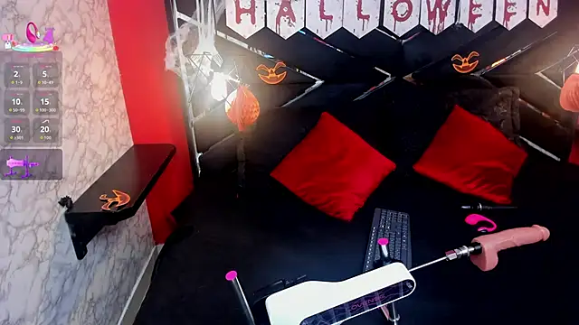 IVISBOUNCYASS online show from October 2025 12:58:01 PM