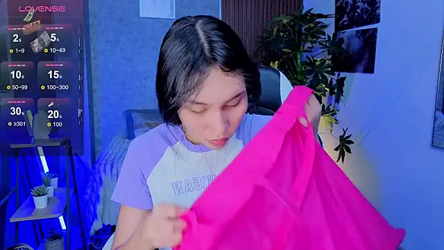 Snapshot of Miaa_Lee7 chatting on June 2026 08:44:02 PM Miaa Lee7 online show from June 2026 08:44:02 PM