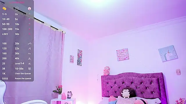 Snapshot of emilly_star chatting on March 2025 01:14:02 AM emilly star online show from March 2025 01:14:02 AM
