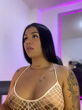tinalove7 online show from April 2026 08:47:01 PM
